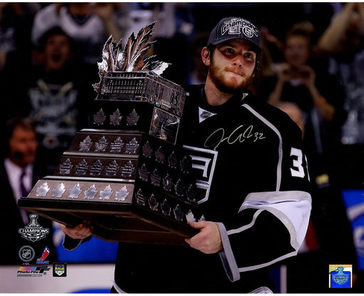 Jonathan Quick Signed Conn Smythe Trophy Horizontal 16x20 Photo (Jonathan Quick Holo)