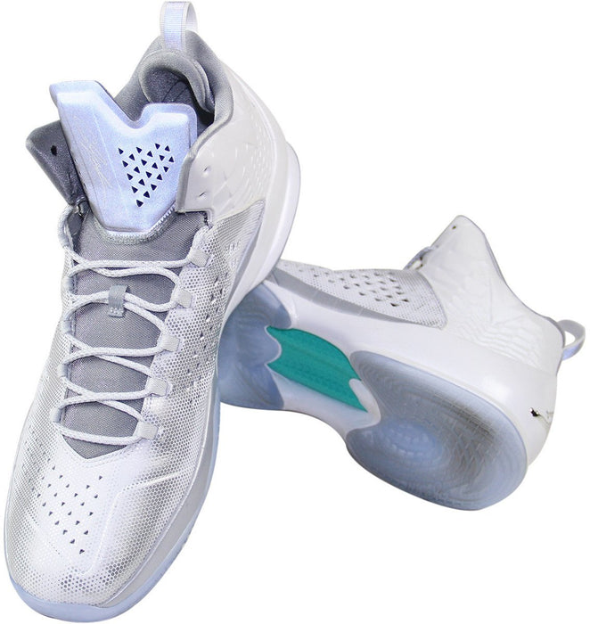 Joe Johnson Brooklyn Nets Game Used Air Jordan Melo M11 White/Silver Shoes (Size 16)