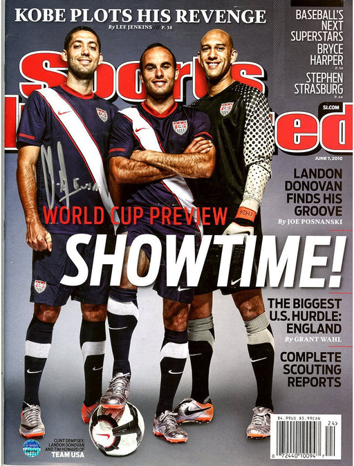 Clint Dempsey signed 6/7/2010  Showtime Sports Illustrated Magazine