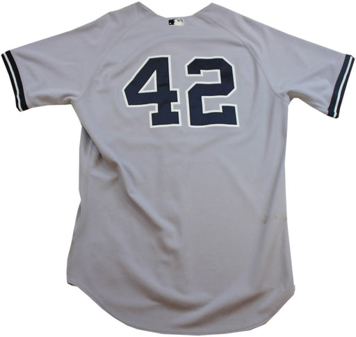 Mariano Rivera Jersey - NY Yankees Game Worn #42 Grey Jersey (46) (FJ747916)