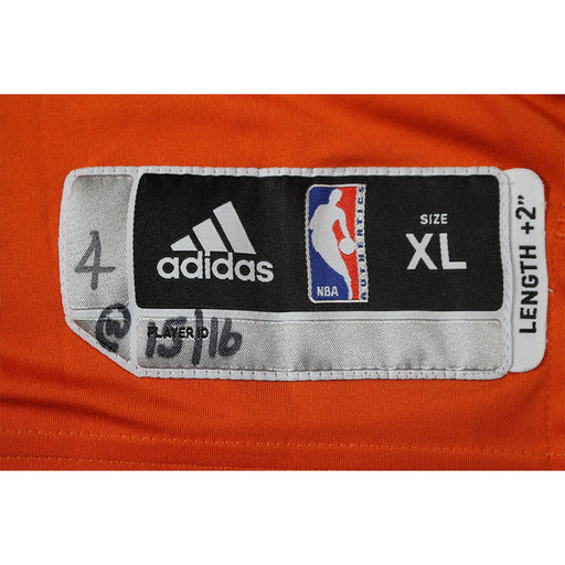 Arron Afflalo New York Knicks 2015-16 Game Used #4 Orange Long Sleeve Warmup Shirt (XL)