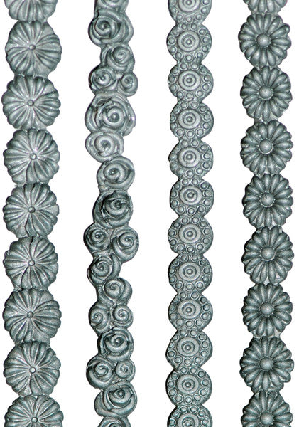 Lisa Pavelka Border Mold, Daisy Chain