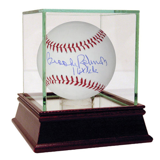 Brooks Robinson MLB Baseball w 16x Gold Glove Insc.