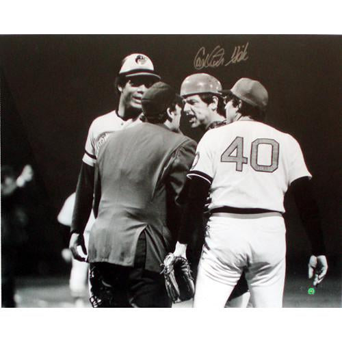 Carlton Fisk Arguing with Umpire Signed 16x20 Photo (MLB Holo only)