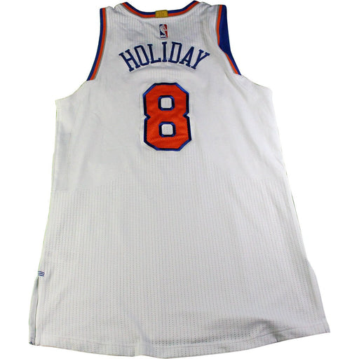 Justin Holiday New York Knicks 2016-17 Game Used #8 White Jersey (2/12/2017 vs. San Antonio Spurs)(Size XL)