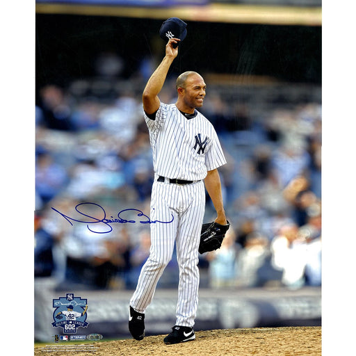 Mariano Rivera 602nd Save Tipping Hat Vertical 16x20 Photo