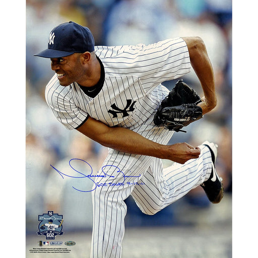 Mariano Rivera Breaking Save Record Vertical 16x20 Photo w 602 Saves 9-19-11 Insc.