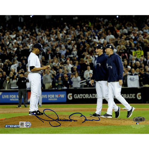 Mariano Rivera Mound wPettitte & Jeter At Yankee Stadium Signed 8x10 Photo (MLB Auth)