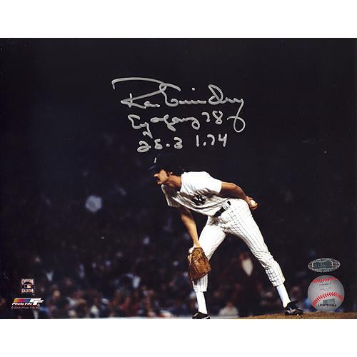 Ron Guidry On the Mound Looking In for the Sign Horizontal 8x10 Photo w Cy Young 78 25-3 1.74 Insc (MLB Auth)