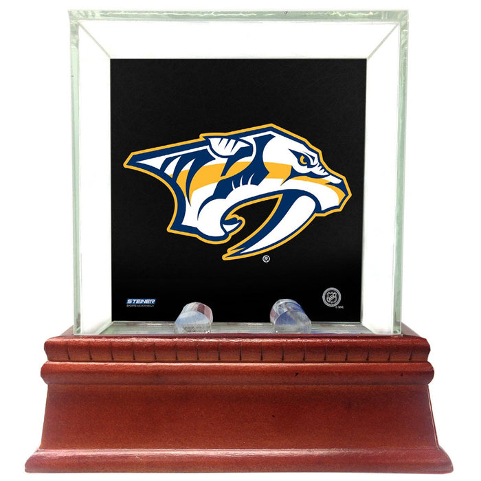 Nashville Predators Glass Single Puck Case with Team Logo Background