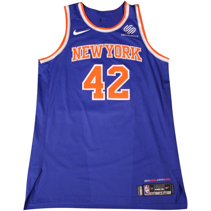 Lance Thomas New York Knicks Game Used #42 Blue  Jersey (1/5/2018 @ Miami Heat)(NYKE00643)(52)