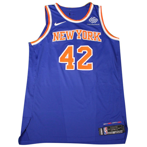 Lance Thomas New York Knicks Game Used #42 Blue  Jersey (2/11/2018 @ Indiana Pacers)(NYKE00630)(52)