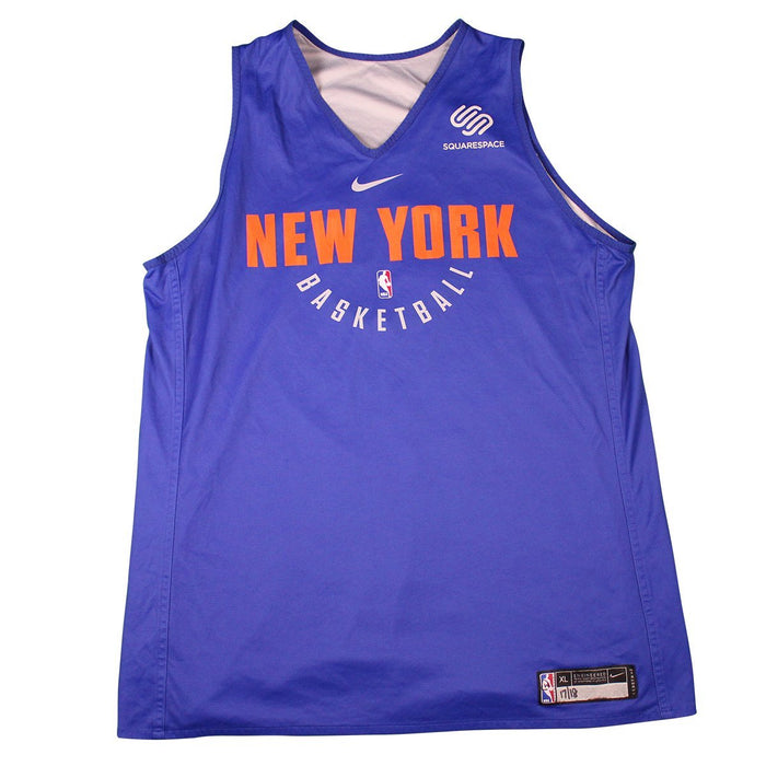 Kristaps Porzingis New York Knicks Game Used #6 Reversible Practice Jersey (XL)