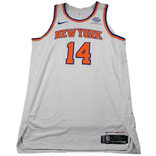 Willy Hernangomez New York Knicks Game Used #14 White Jersey (12/14/17 @ Brooklyn Nets)(NYKE00093)(54)