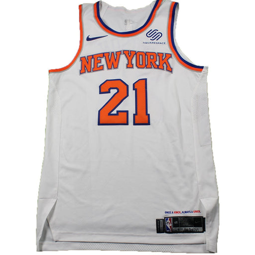 Damyean Dotson New York Knicks Game Used #21 White Jersey (12/14/17 @ Brooklyn Nets)(NYKE00329)(46)