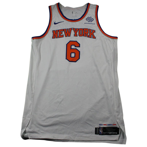 Kristaps Porzingis New York Knicks Game Used #6 White Jersey (12/27/17 @ Chicago Bulls)(NYKE00074)(54)