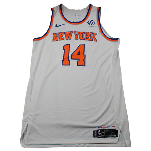 Willy Hernangomez New York Knicks Game Used #14 White Jersey (12/27/17 @ Chicago Bulls)(NYKE00101)(54)