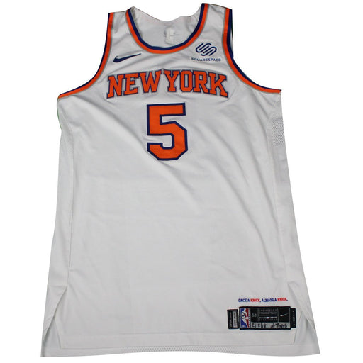 Courtney Lee New York Knicks Game Used #5 White  Jersey (2/12/2018 @ Philadelphia 76ers)(NYKE00162)(50)