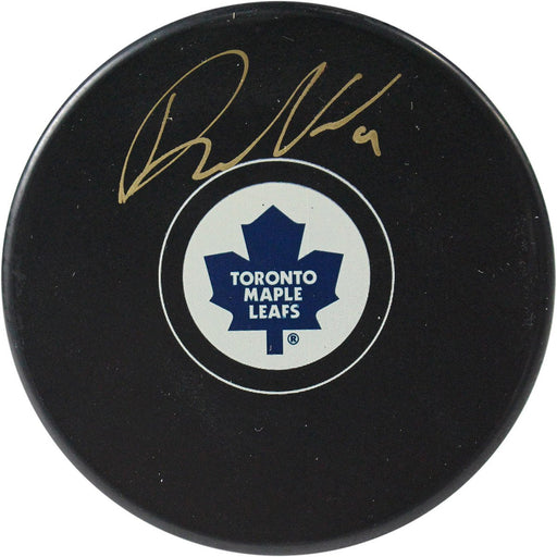 Phil Kessel Signed Maple Leafs Puck (Frozen Pond Auth)(Signed in Gold)