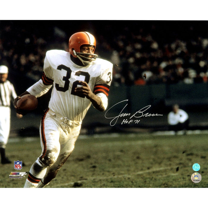 Jim Brown Cleveland Browns Signed Football Rushing 16x20 Photo w HOF 71 Insc (AJ Sports Auth)