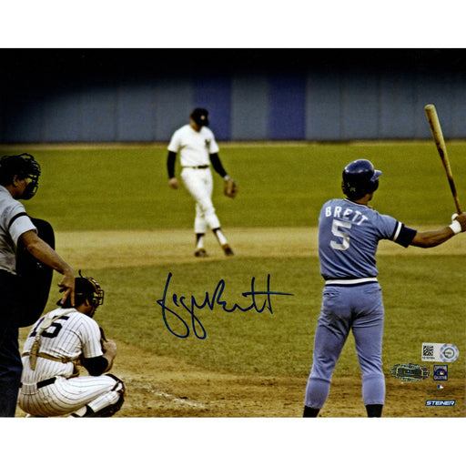 George Brett Signed Pre-Pine Tar 8x10 Photo (MLB Auth)