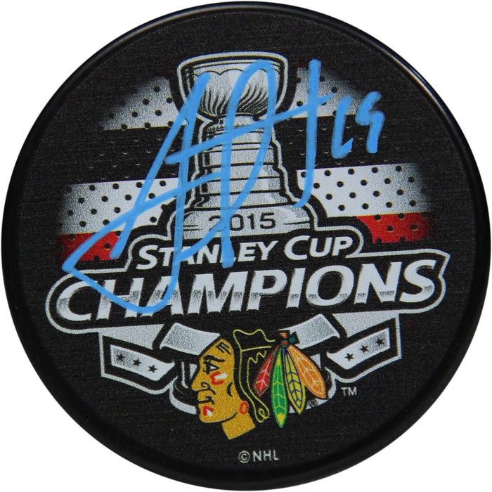 Jonathan Toews Signed 2015 Stanley Cup Puck (Frameworth Auth)