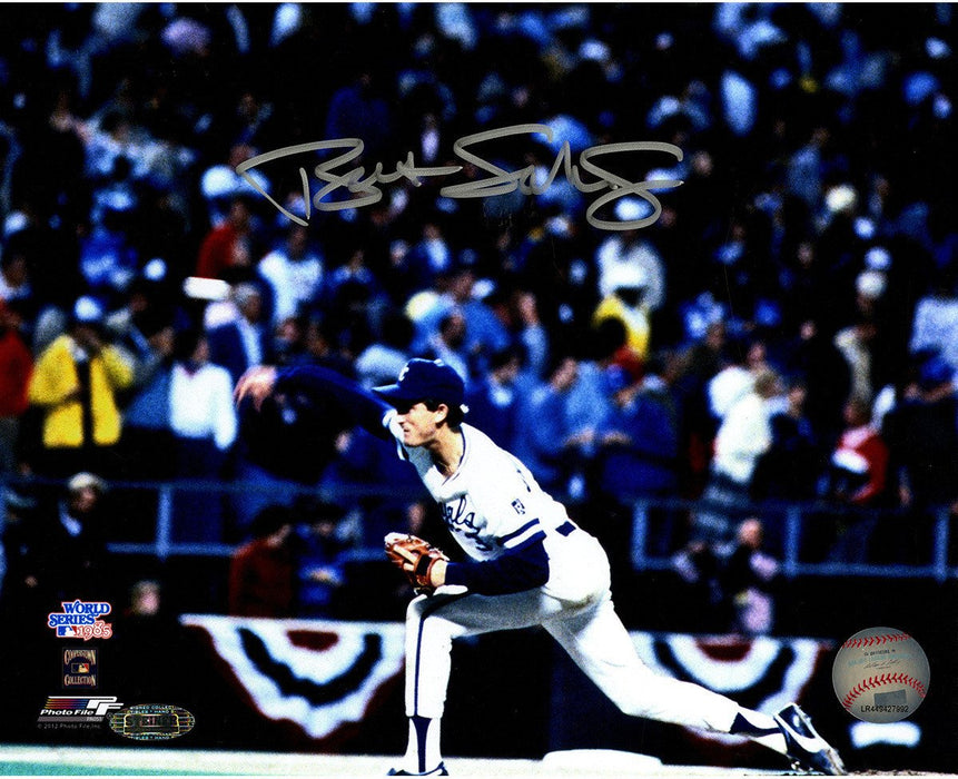 Bret Saberhagen Signed Pitching 1985 WS Horizontal 8x10 Photo