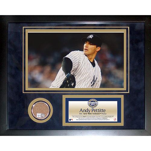 Andy Pettitte 2009 Yankees Mini Dirt Collage