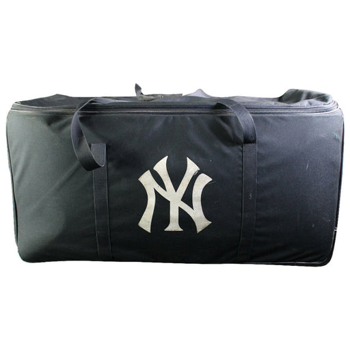 New York Yankees 2018 Team Issued Helmet Bag (JB745927)