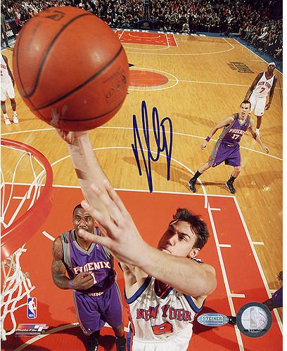 Danilo Gallinari Knicks Overhead Cam Layup vs Suns Vertical 16X20 Photo