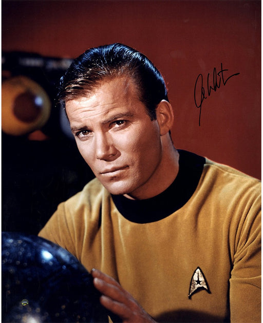 William Shatner Signed Star Trek Close Up View 16x20 Photo