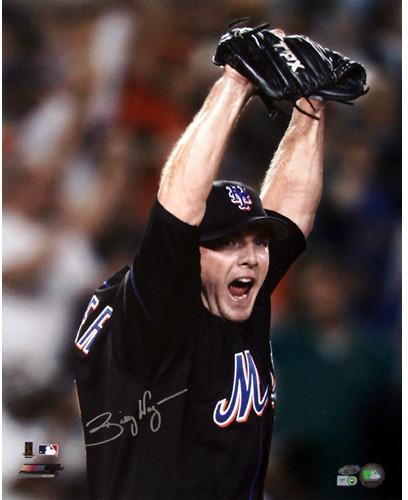 Billy Wagner New York Mets Arms Raised 8x10 Photo (MLB Auth)