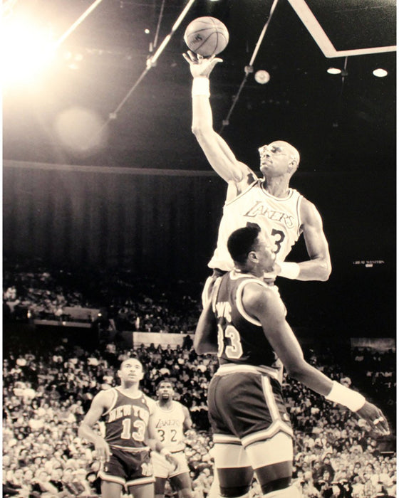 Kareem Abdul Jabar 30x40 Photo