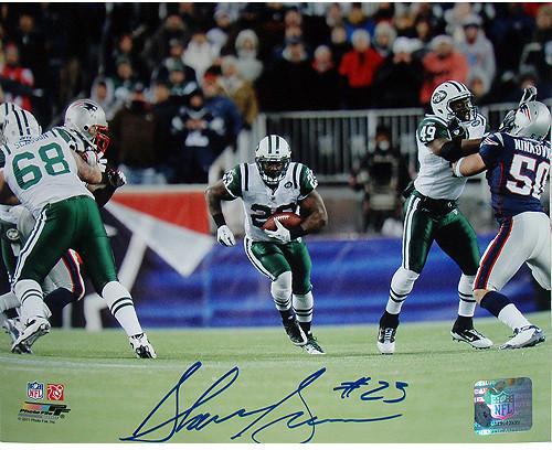 Shonn Greene 20yrd Run vs Patriots Horizontal 16x20 Photo