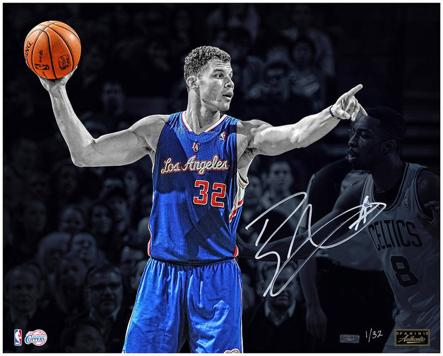 Blake Griffin Signed "Directing Traffic" 16x20 Photo (LE/32)(Panini Auth) [3-BGPH16013]