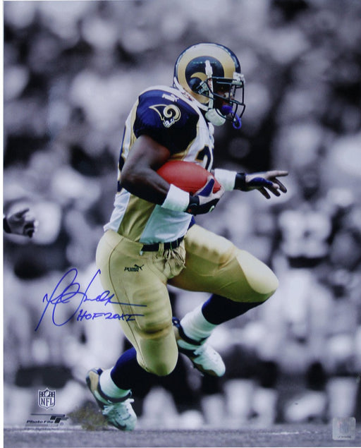 Marshall Faulk Rams Rushing Black/White Background Vertical 8x10 Photo w/ "HOF 20XI" Insc.