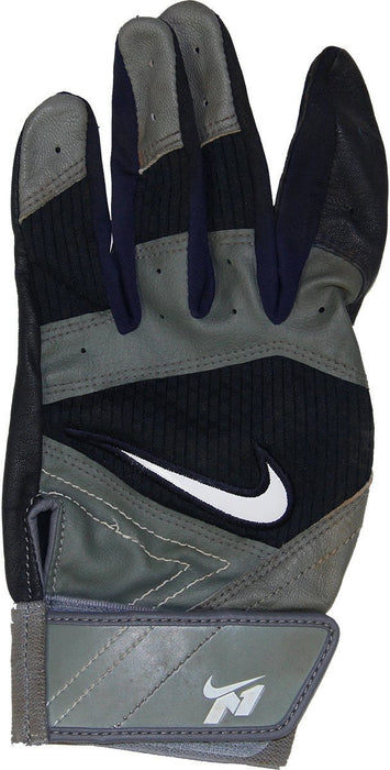 Mark Teixeira 2014 Game Used Grey/Blue Nike Glove With Blue Palms