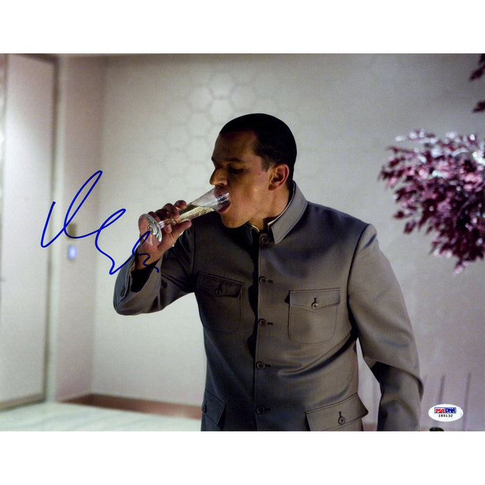 Matt Damon Signed 11x14 Photo Horizontal Oceans 13 (PSADNA)