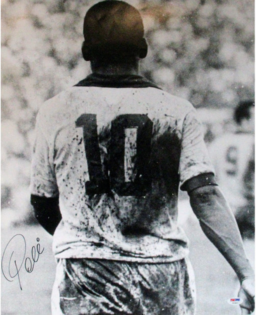 Pele B/W Back view Signed 16x20 Photo (PSA/DNA Holo Only)