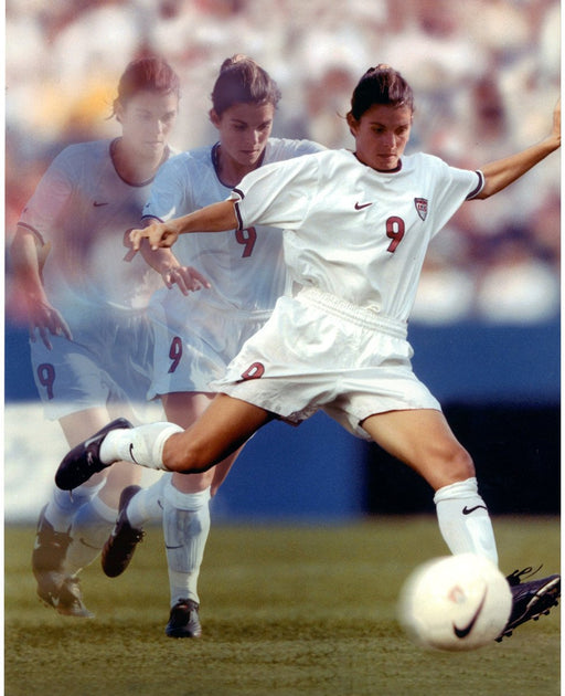 Mia Hamm Triple Exposure 16X20 uns