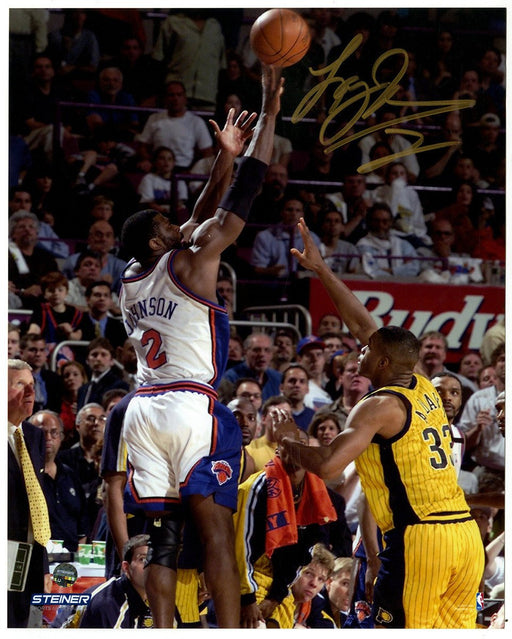 Larry Johnson Signed "4-Point Play" 8x10 Photo ( Signed In Gold)