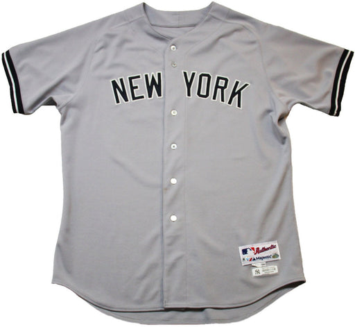 Shawn Kelley Jersey - NY Yankees Team Issued #27 Grey Jersey (Size 48) (EK810912) (J12178)