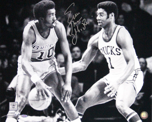 Earl Monroe Dribble vs Oscar Robertson 16X20 Photo w/ Pearl Insc.