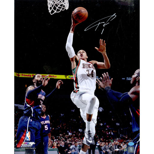 Giannis Antetokounmpo Signed Milwaukee Bucks 16x20 Photo Passing with Black jersey