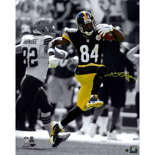 Antonio Brown Signed Hurdle 16x20 Black Background Photo