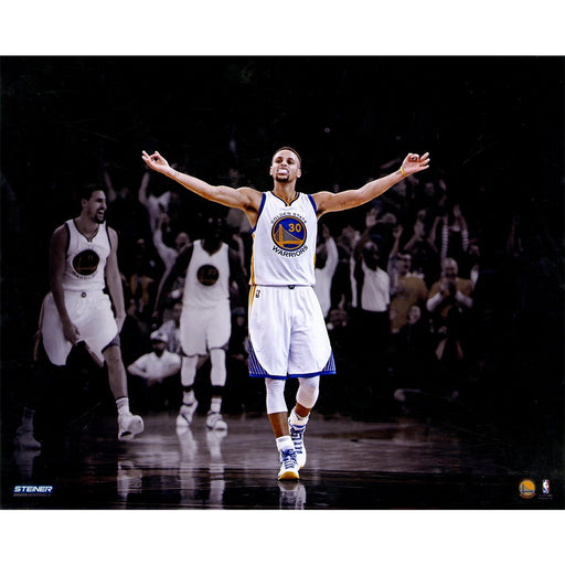 Stephen Curry '3 PT Celebration' 16x20 Photo Uns (Getty- 498127564)