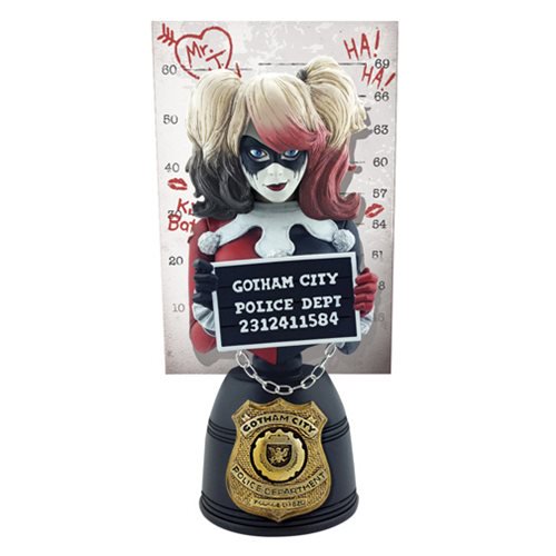 DC Harley Quinn Mugshot Bust Variant                        