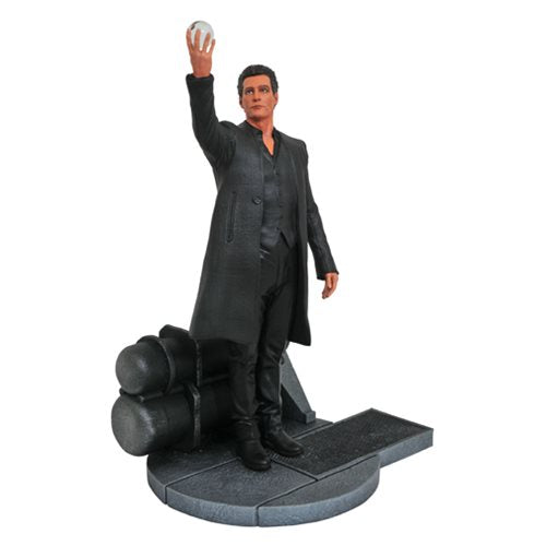 The Dark Tower Man in Black Gallery Statue                  