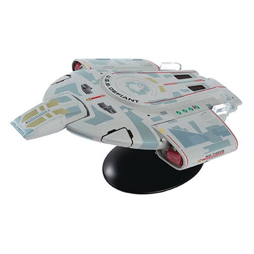 Star Trek Starships Spec. U.S.S. Defiant NX-74205 & Mag. #23