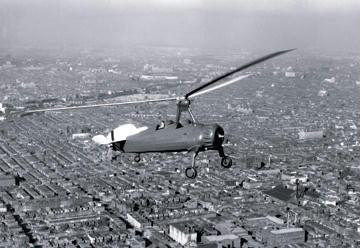 Gyrocopter In Sky, Philadelphia, PA 20x30 poster